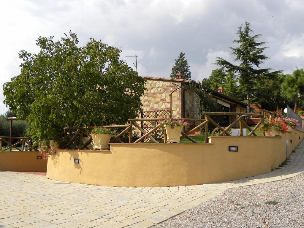 Agriturismo Privato "La Casa Del Sole" Villa กัสติลโยเน เดล ลาโก ภายนอก รูปภาพ